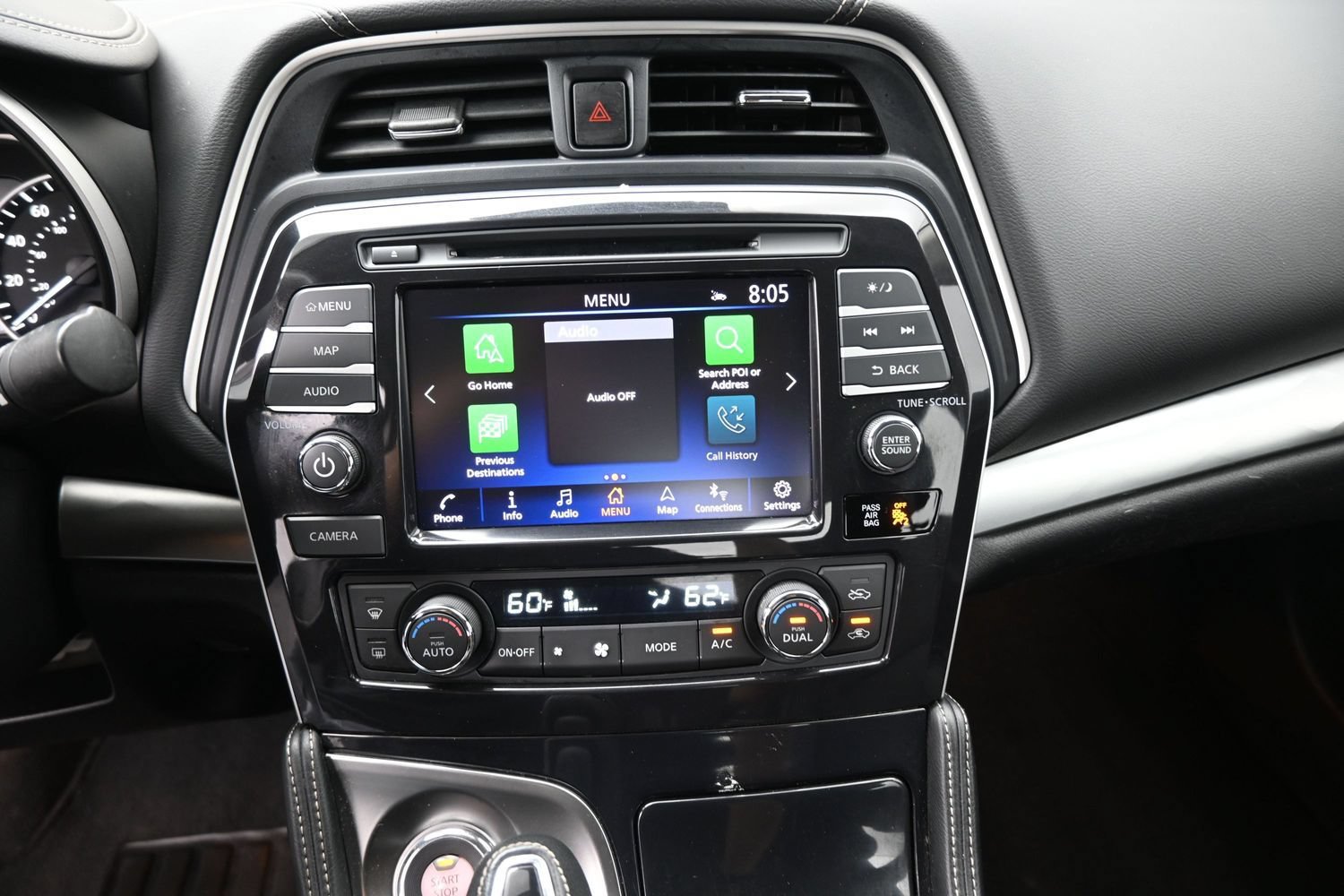 Used 2023 Nissan Maxima SV w/ Floor Mat Group FWD image 4