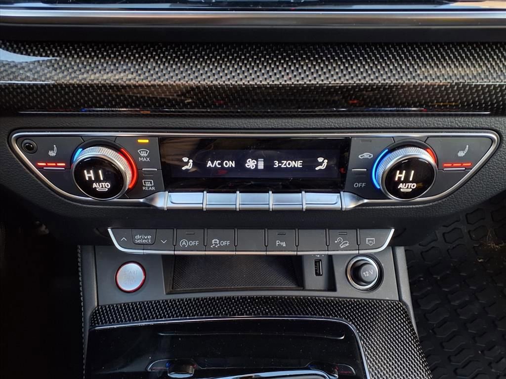 Used 2023 Audi SQ5 Premium Plus w/ Premium Plus Package image 17