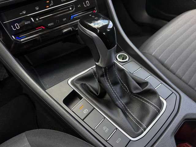 Used 2025 Volkswagen Jetta S FWD image 18
