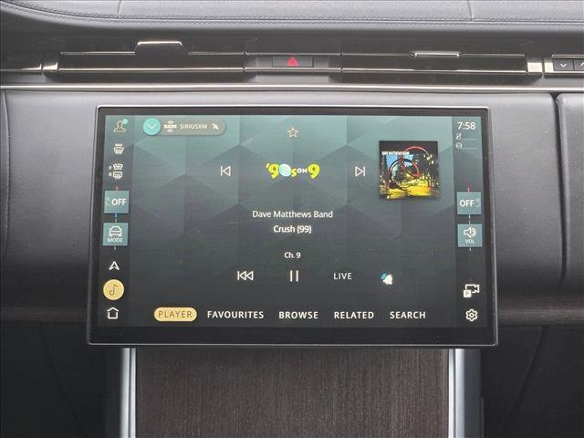 Used 2025 Land Rover Range Rover Long Wheelbase SE AWD/4WD image 12