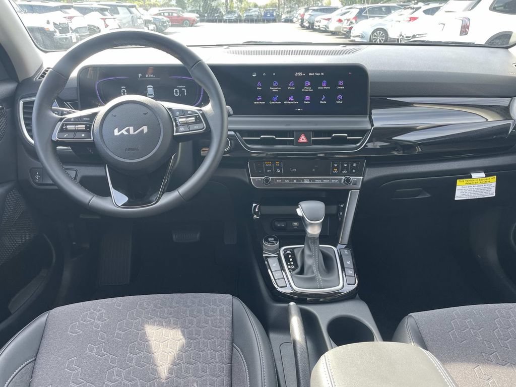 Used 2026 Kia Seltos S AWD/4WD image 14