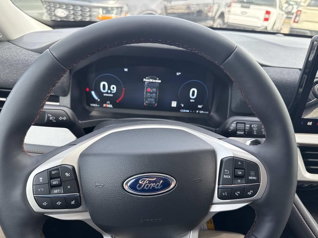 New 2026 Ford Explorer Active w/ Active Comfort Package AWD/4WD image 10
