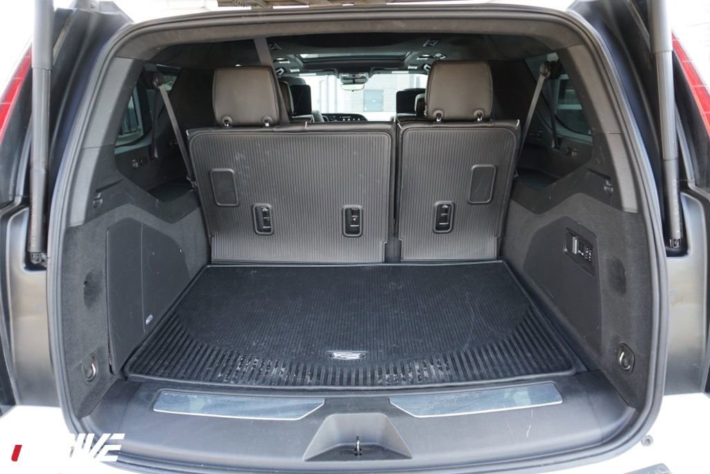 Used 2023 Cadillac Escalade ESV Sport Platinum w/ LPO, Floor Liner Package image 36
