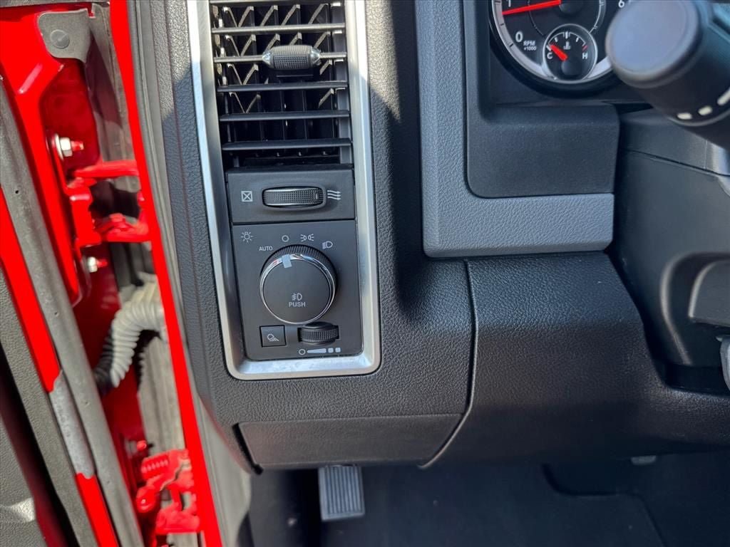 Used 2019 RAM 1500 Warlock AWD/4WD image 22
