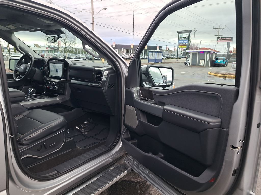 Used 2022 Ford F150 Lariat image 17