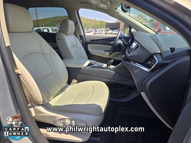 Used 2018 Buick Enclave Essence image 19