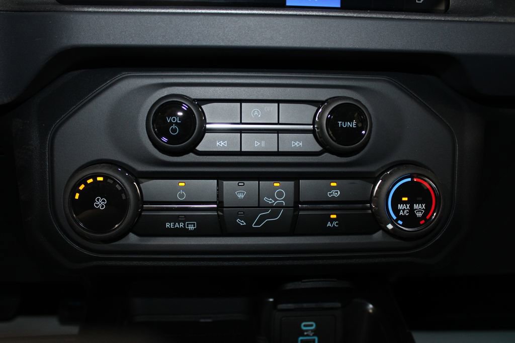 New 2025 Ford Bronco 4-Door image 45