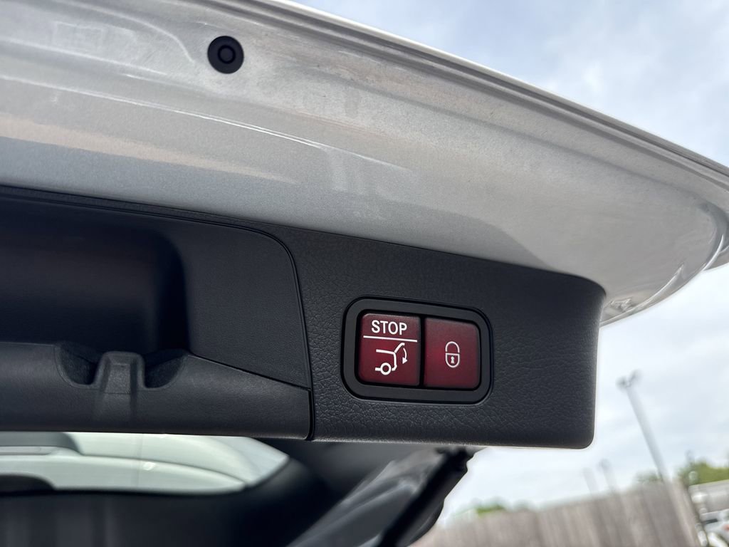 Certified 2025 Mercedes-Benz GLB 250 GLB 250 image 15