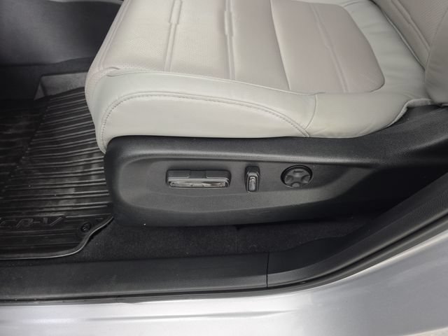 Used 2018 Honda CR-V Touring image 24