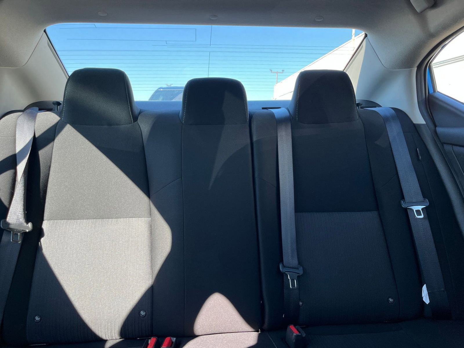 Used 2025 Nissan Sentra SV FWD image 37