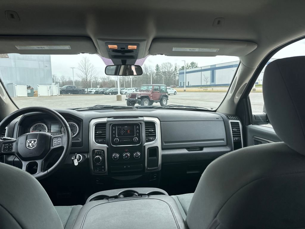 Used 2017 RAM 1500 Classic SLT image 28