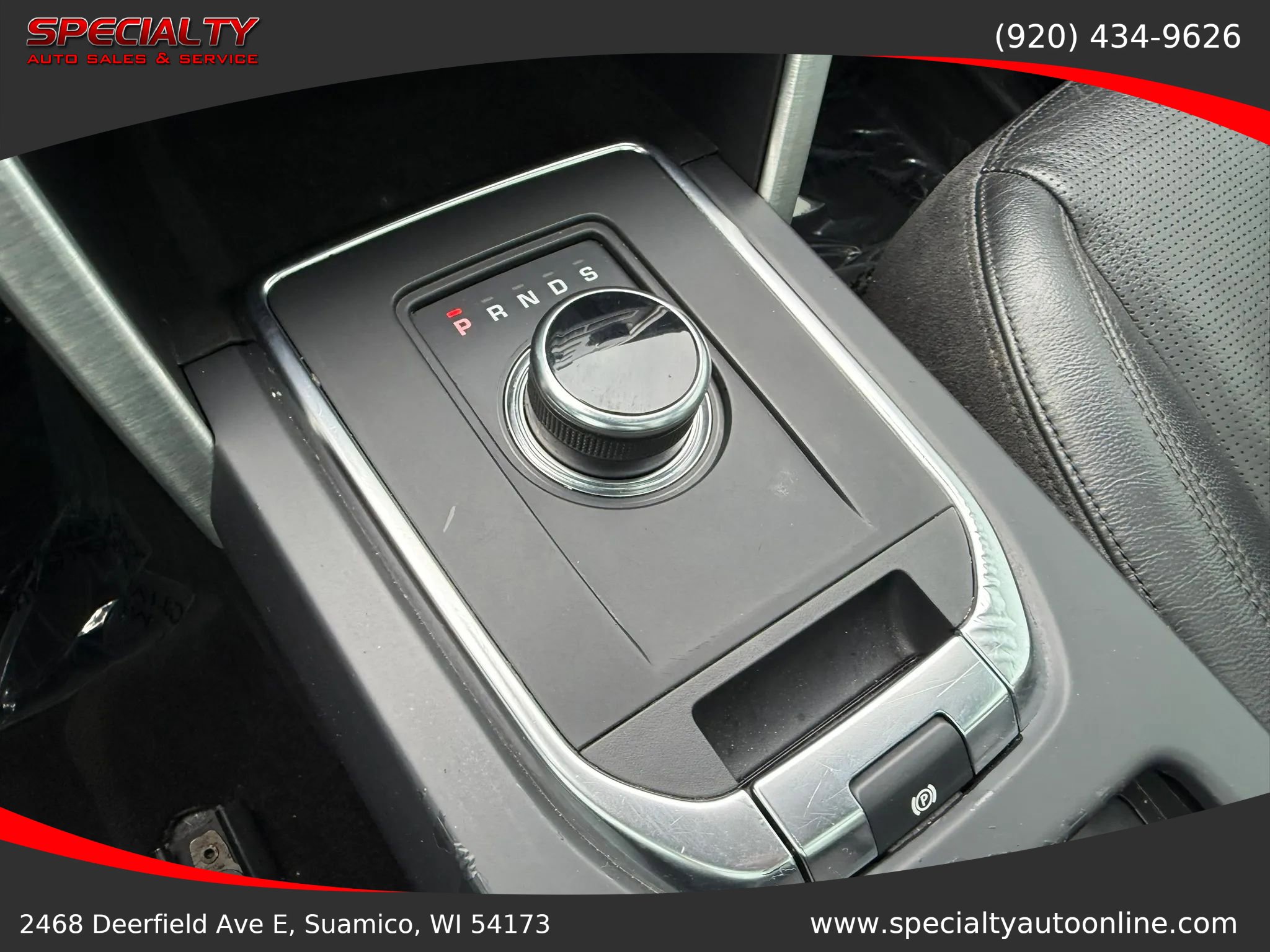 Used 2019 Land Rover Discovery Sport HSE AWD/4WD image 32