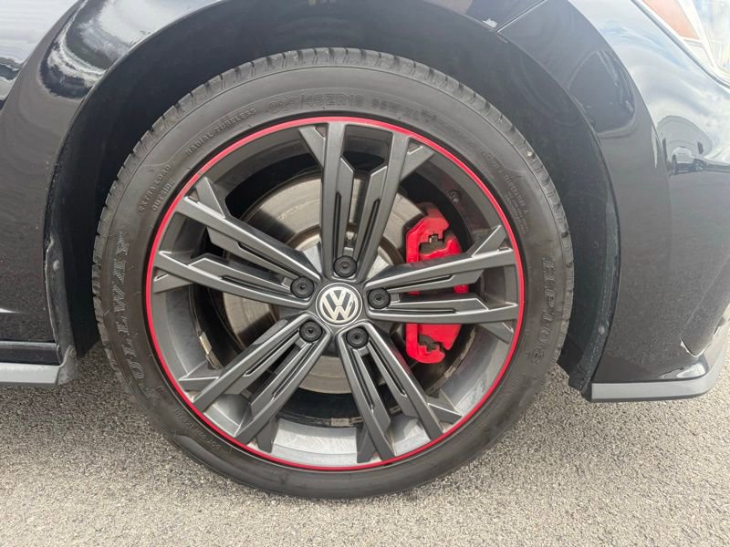 Used 2019 Volkswagen Jetta GLI image 4