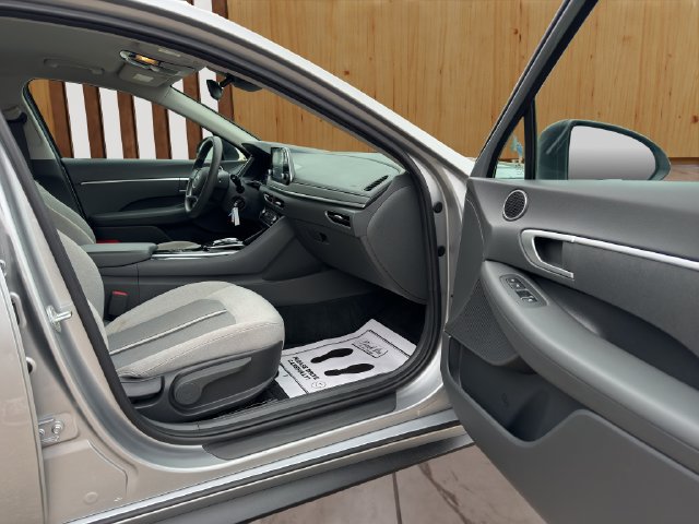 Used 2022 Hyundai Sonata SE FWD image 19