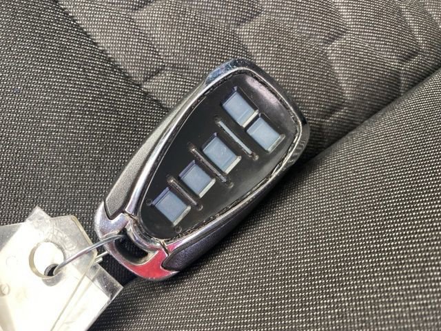 Used 2019 Chevrolet Equinox LT w/ Sun & Navigation Package image 29