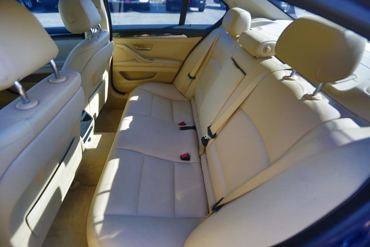Used 2015 BMW 528i Sedan image 11