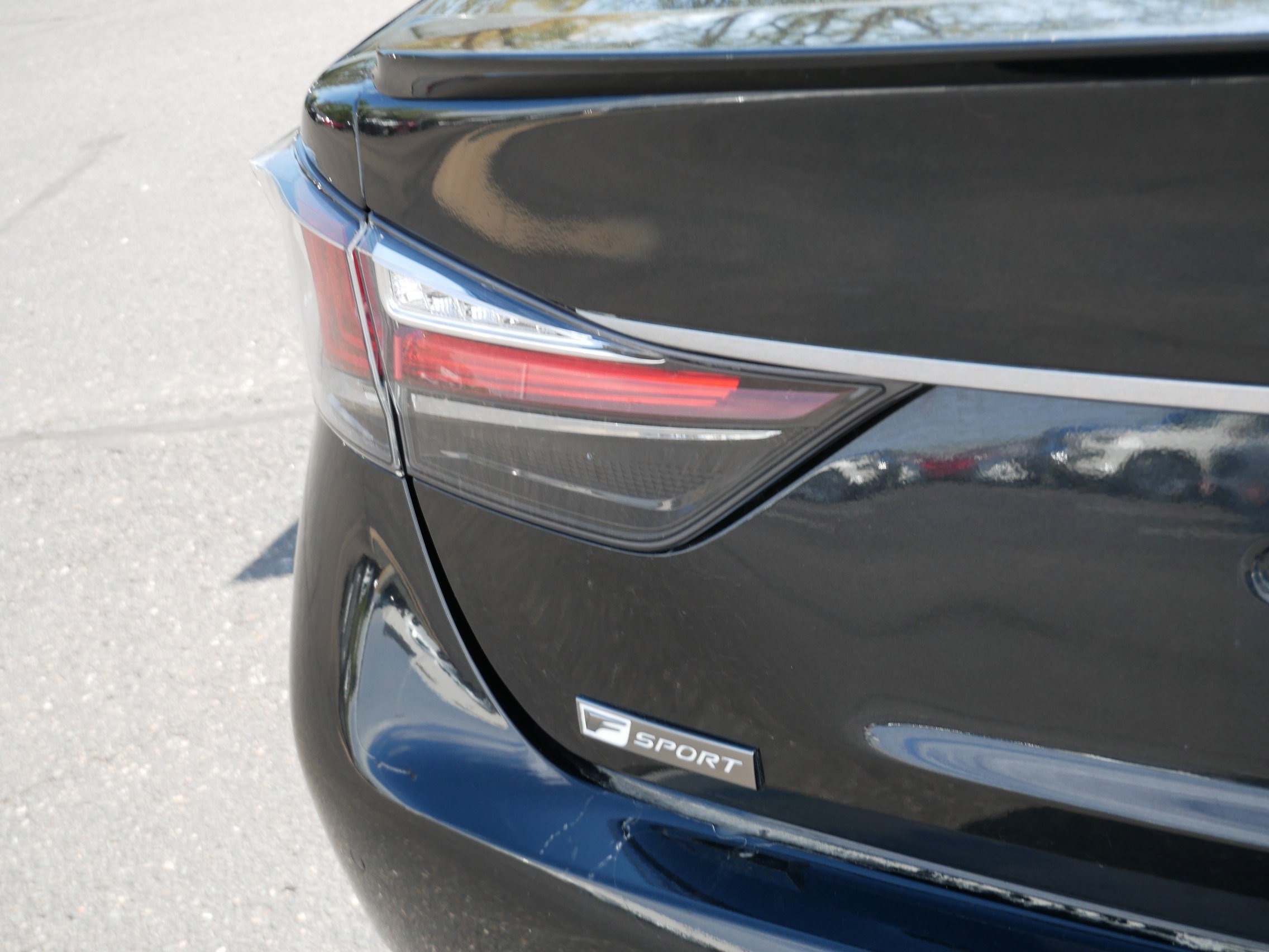 Used 2020 Lexus GS 350 F Sport w/ Preferred Accessory Package AWD/4WD image 16