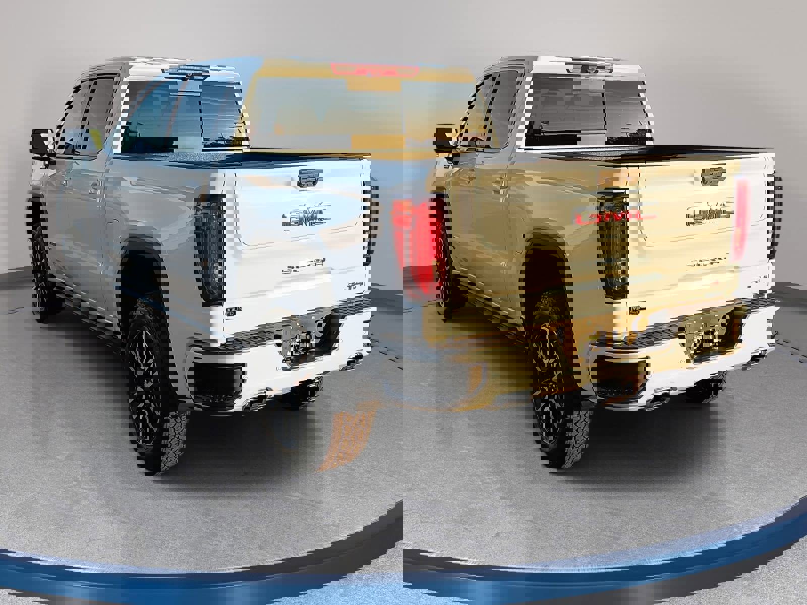 New 2026 GMC Sierra 1500 AT4 w/ Technology Package image 7