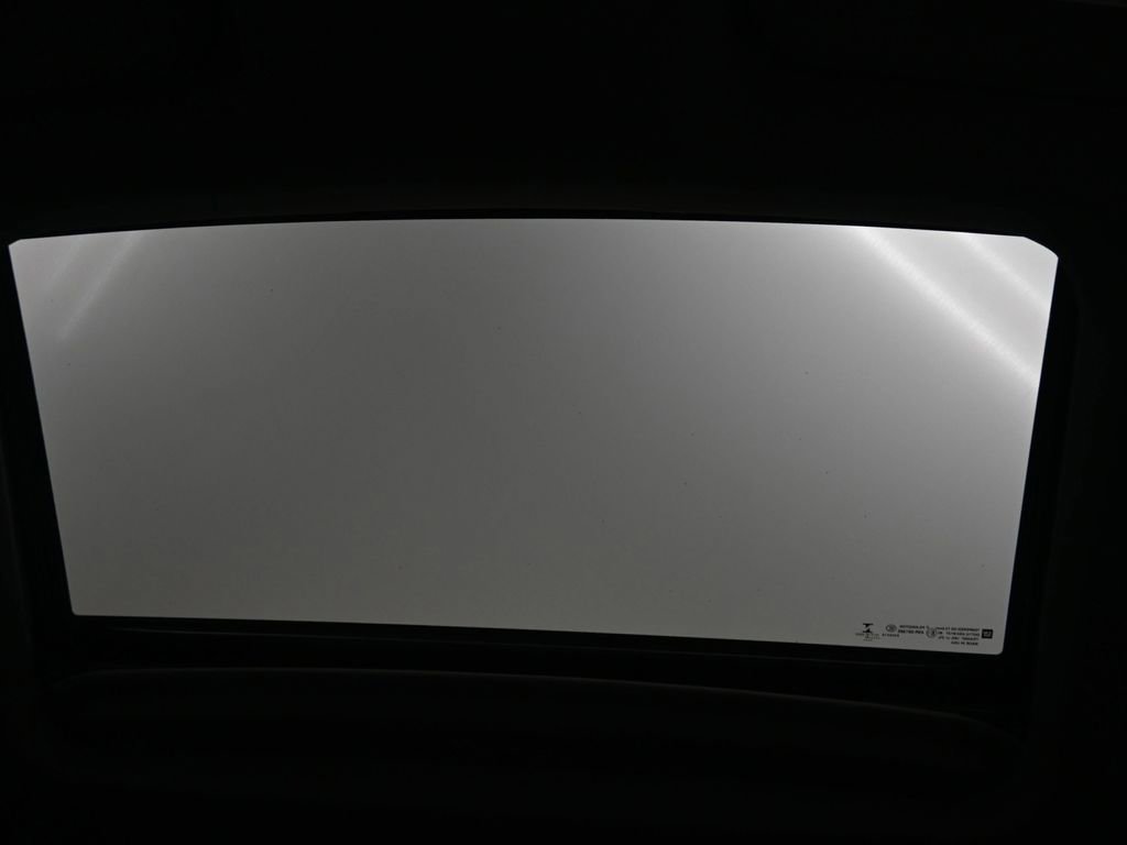 Used 2020 GMC Sierra 1500 SLT w/ SLT Premium Plus Package AWD/4WD image 18