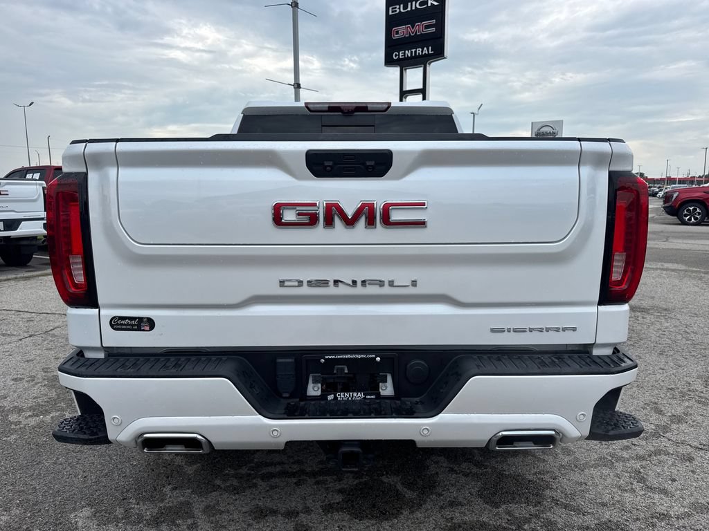 Used 2023 GMC Sierra 1500 Denali AWD/4WD image 5