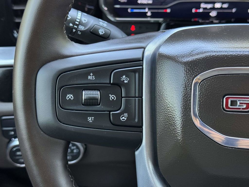 Used 2025 GMC Sierra 2500 SLE w/ SLE Value Package; AWD/4WD image 11