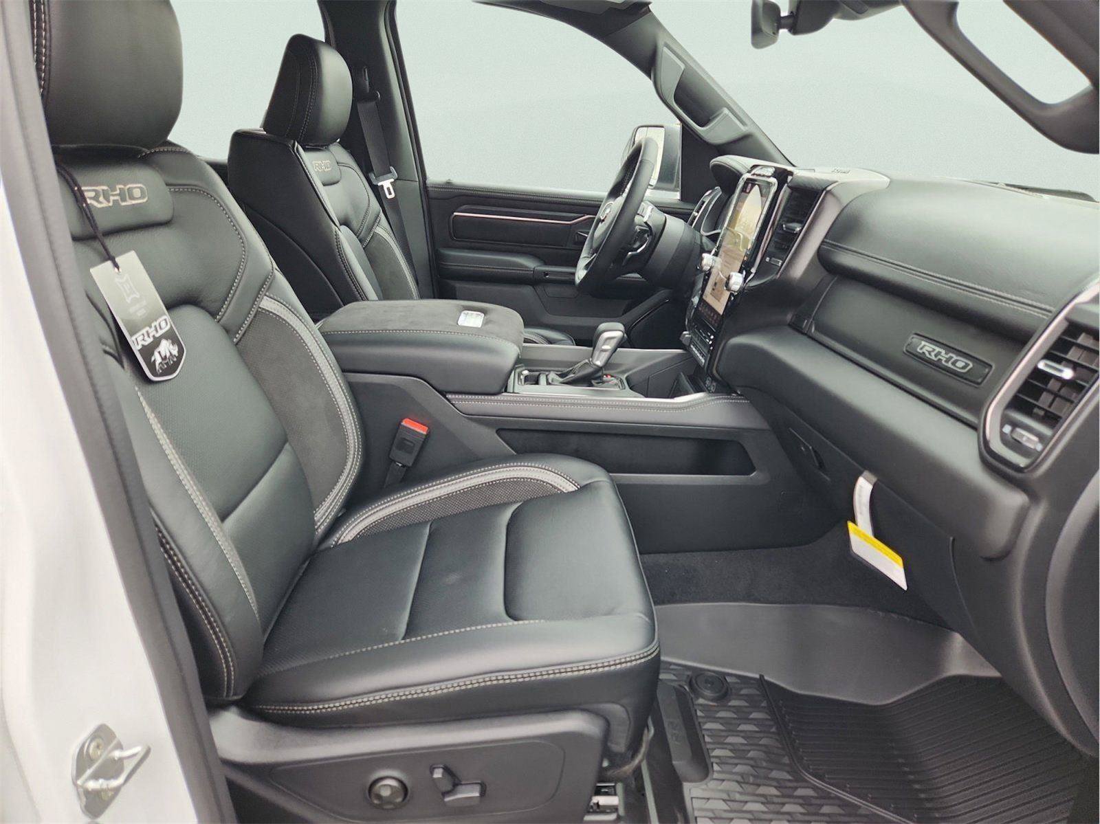 New 2026 RAM 1500 RHO AWD/4WD image 15