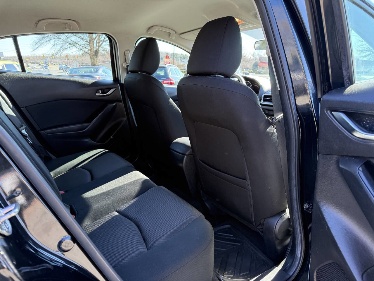 Used 2017 MAZDA MAZDA3 Sport image 15