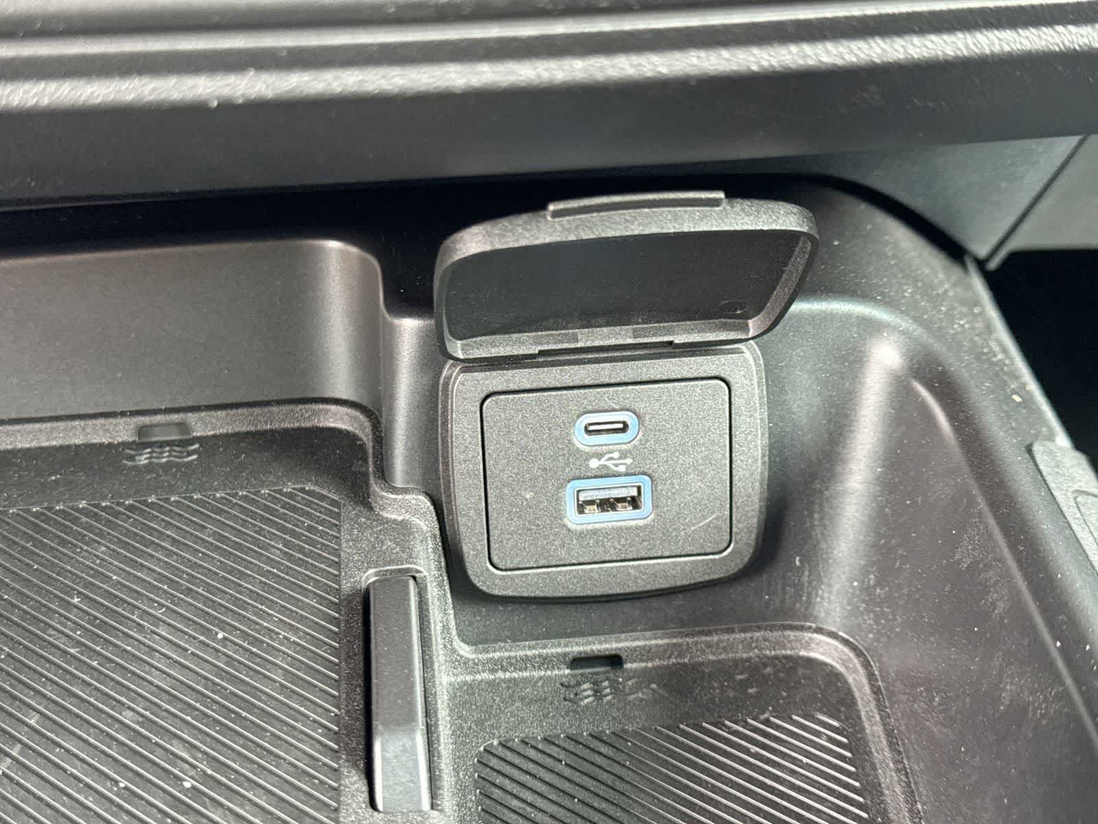 Used 2025 Ford Bronco Outer Banks AWD/4WD image 38