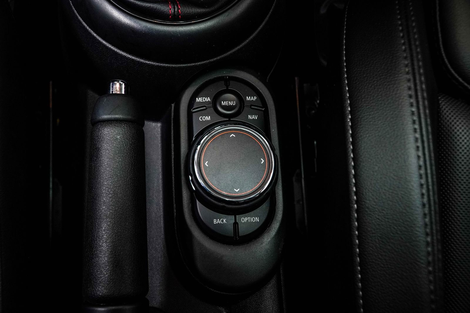 Used 2019 MINI Cooper S image 18