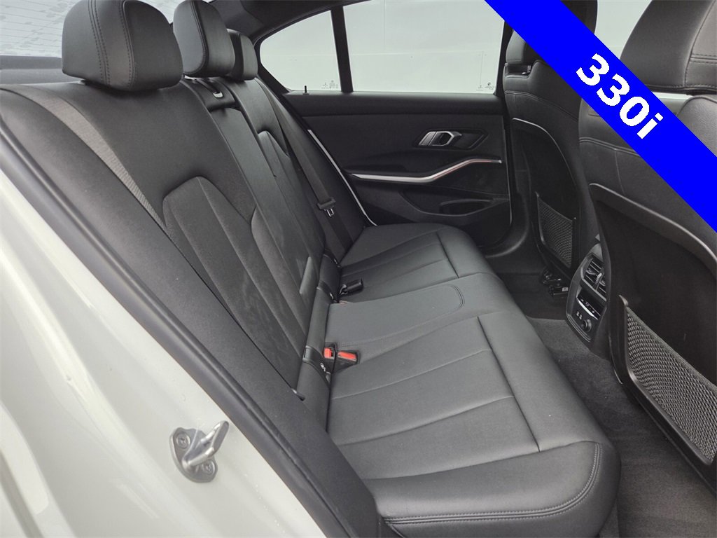 Used 2020 BMW 330i Sedan w/ Convenience Package image 16