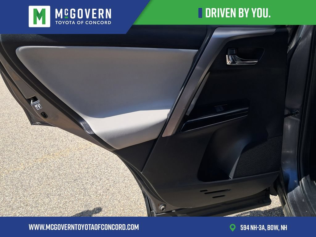 Used 2017 Toyota RAV4 Limited w/ Carpet Mat Package AWD/4WD image 16