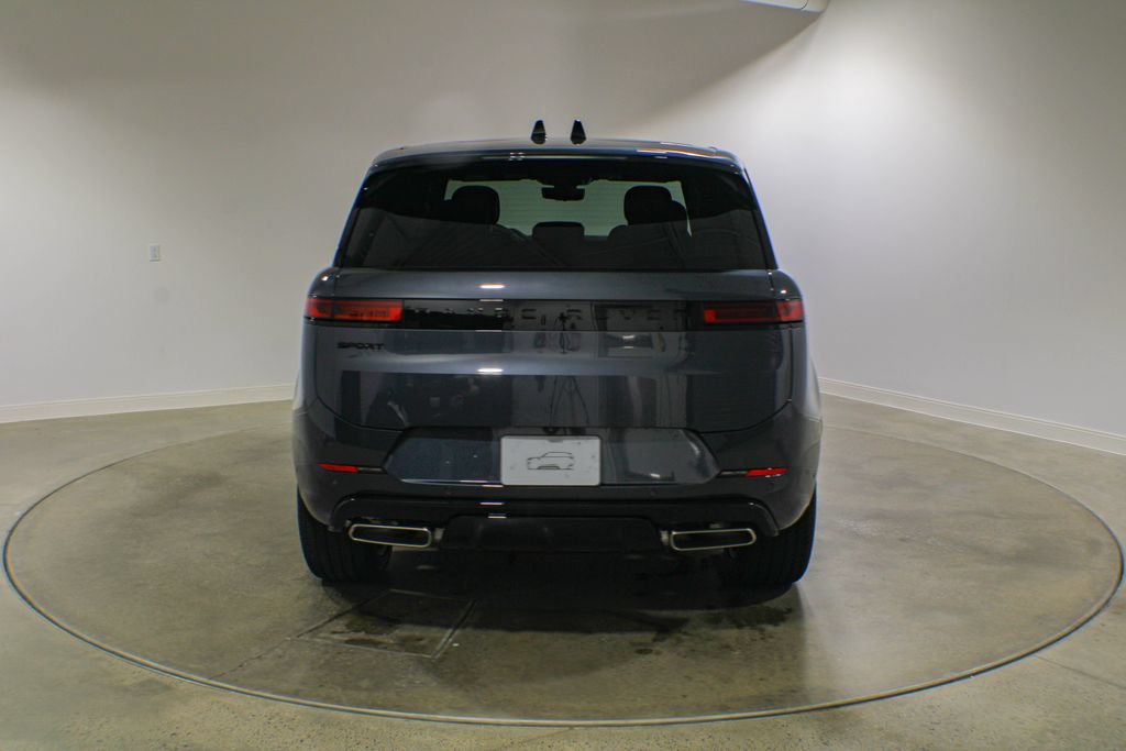 New 2026 Land Rover Range Rover Sport Dynamic SE AWD/4WD image 5
