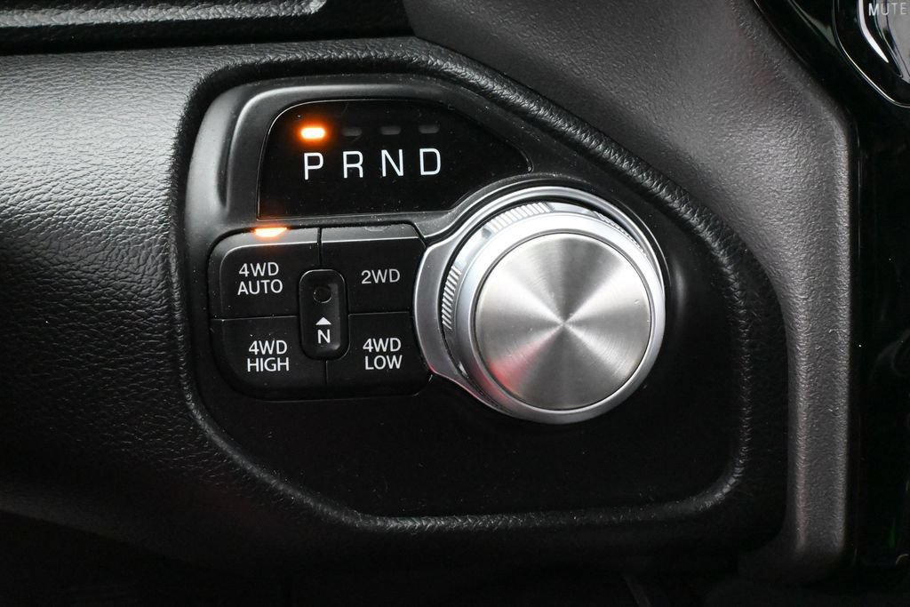 Used 2020 RAM 1500 Laramie w/ Sport Appearance Package AWD/4WD image 22