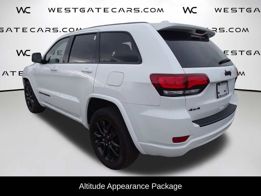Used 2021 Jeep Grand Cherokee Laredo X image 5