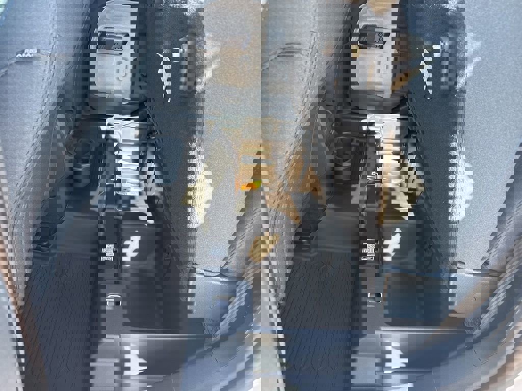 New 2026 Ford Maverick XLT image 16