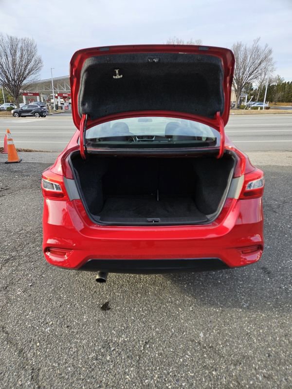 Used 2019 Nissan Sentra SR image 27