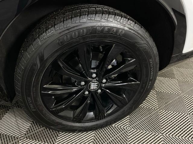 Used 2024 Buick Envista Sport Touring w/ Convenience I Package image 40