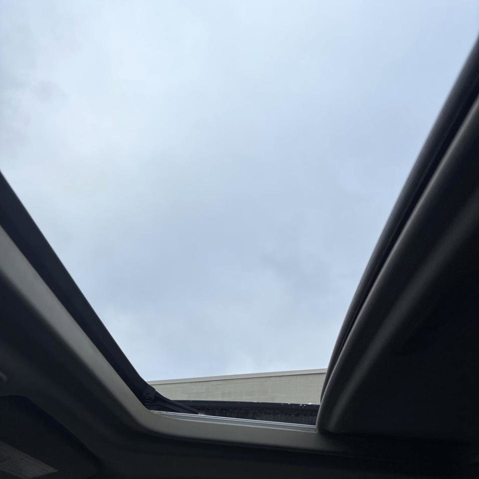 Used 2009 Chevrolet Avalanche LTZ image 19