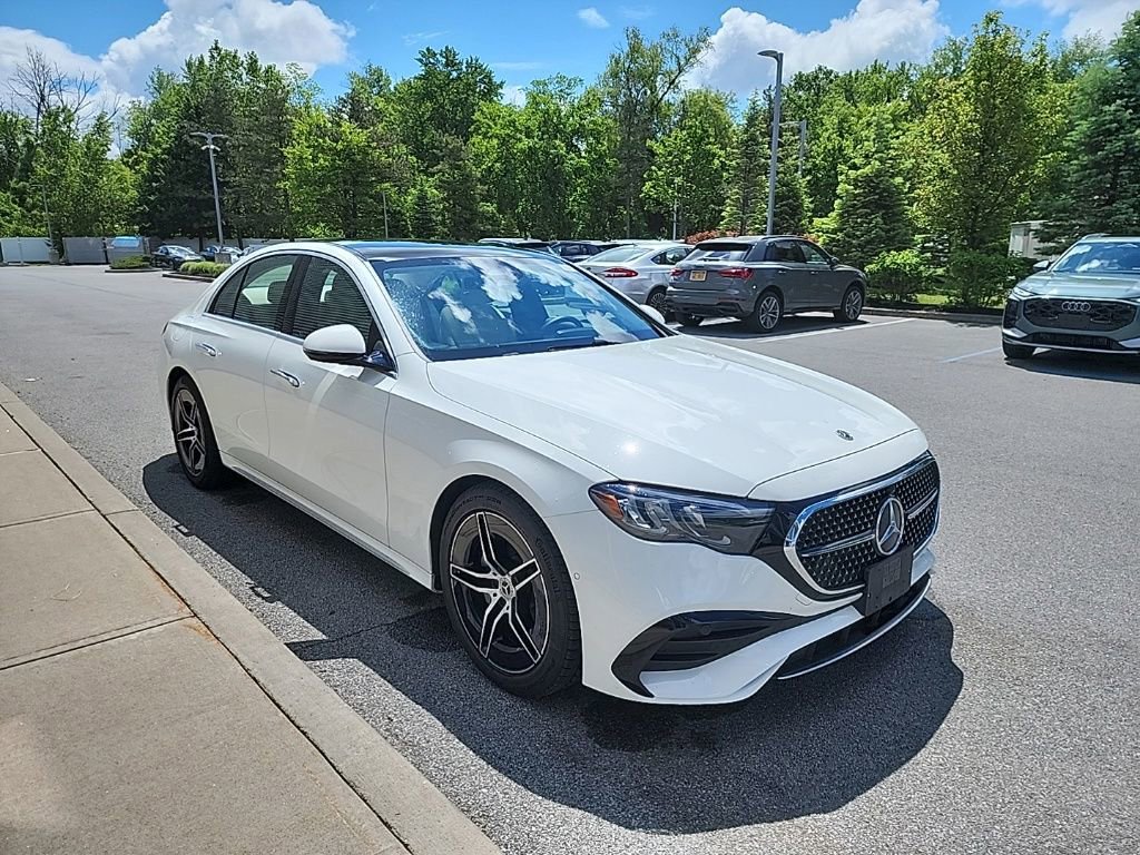 Used 2024 Mercedes-Benz E 350 4MATIC Sedan image 13