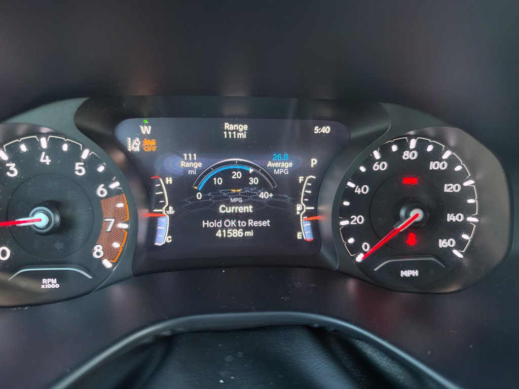 Used 2025 Jeep Compass Trailhawk AWD/4WD image 11
