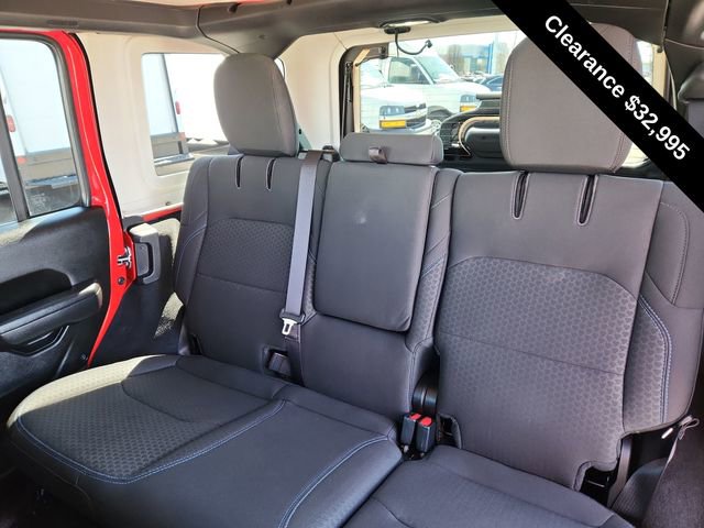 Used 2025 Jeep Wrangler Unlimited Rubicon 4xe AWD/4WD image 24