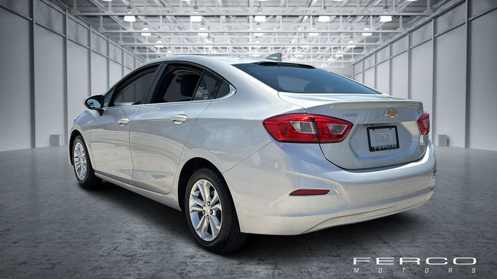Used 2019 Chevrolet Cruze LT w/ LT Fleet Convenience Package FWD image 3