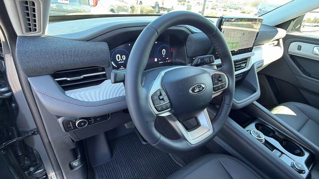 New 2026 Ford Explorer Active w/ Active Comfort Package image 31