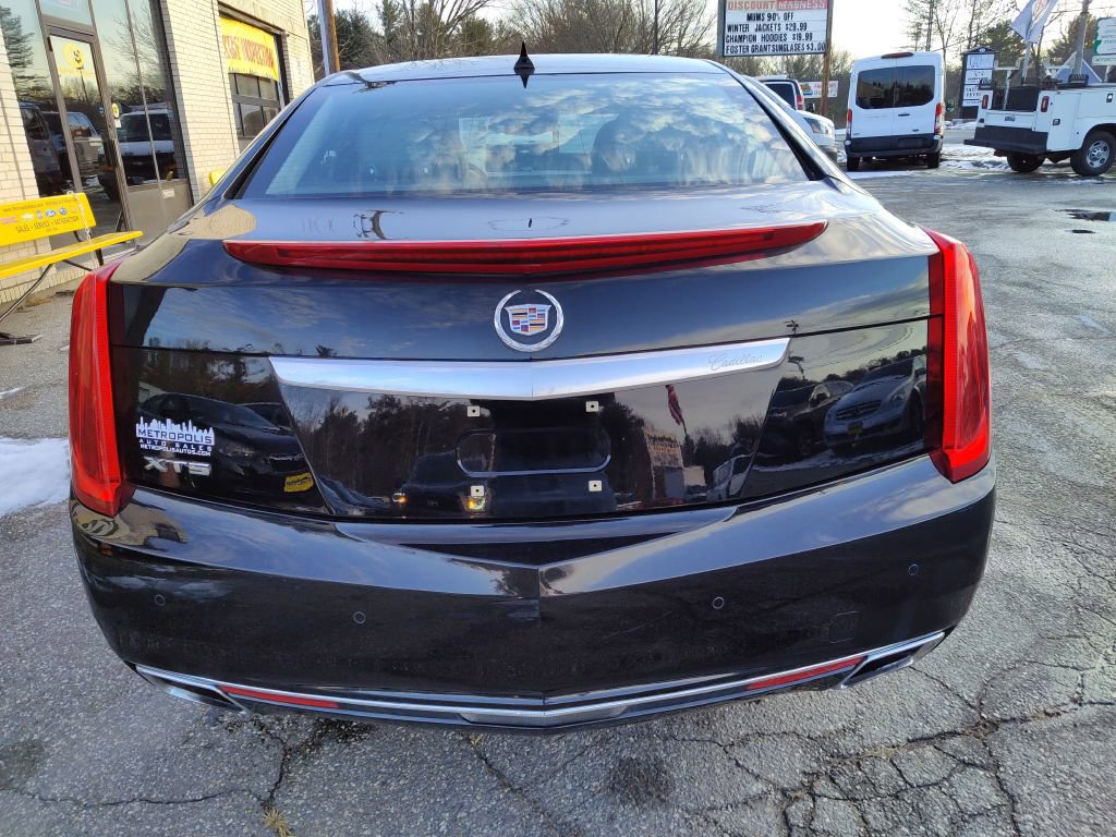 Used 2014 Cadillac XTS Luxury w/ Driver Awareness Package image 7