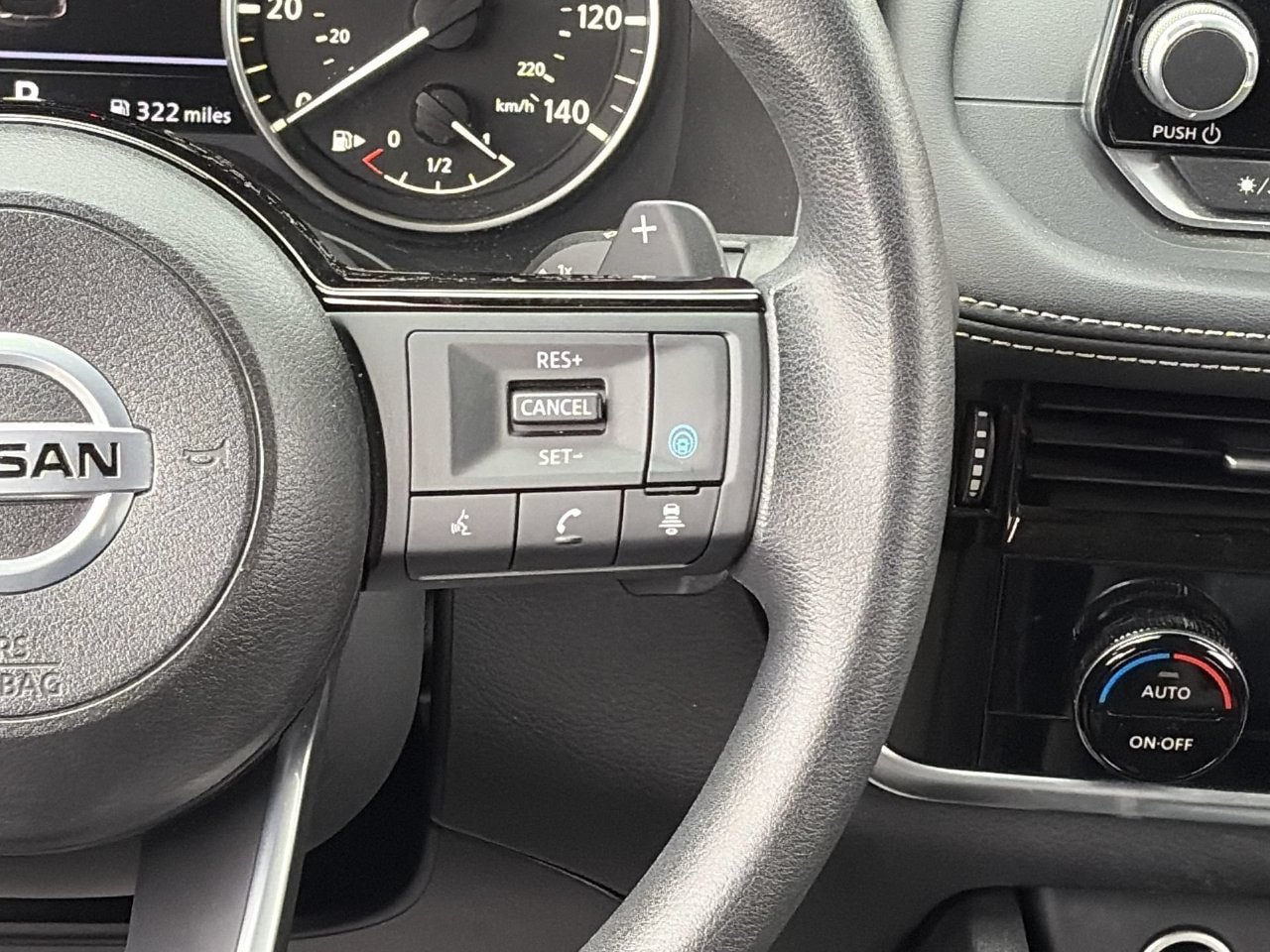 Used 2021 Nissan Rogue SV FWD image 23