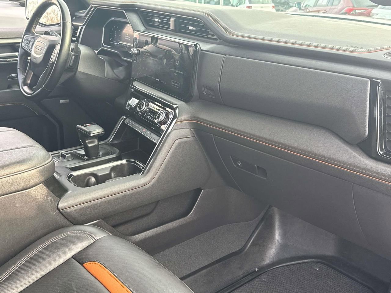 Used 2023 GMC Sierra 1500 AT4 w/ AT4 Premium Package AWD/4WD image 33