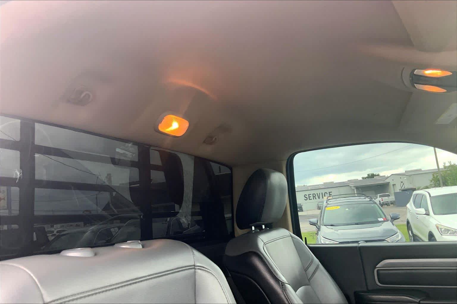 Used 2020 RAM 4500 Tradesman RWD image 14