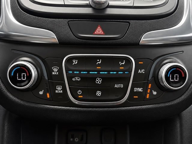 Used 2018 Chevrolet Equinox LT w/ Sun & Infotainment Package AWD/4WD image 35