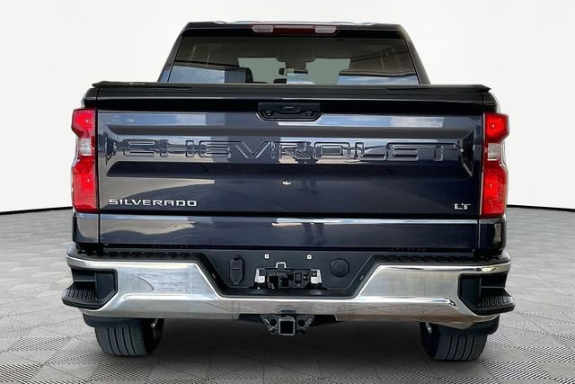 Used 2023 Chevrolet Silverado 1500 LT AWD/4WD image 6