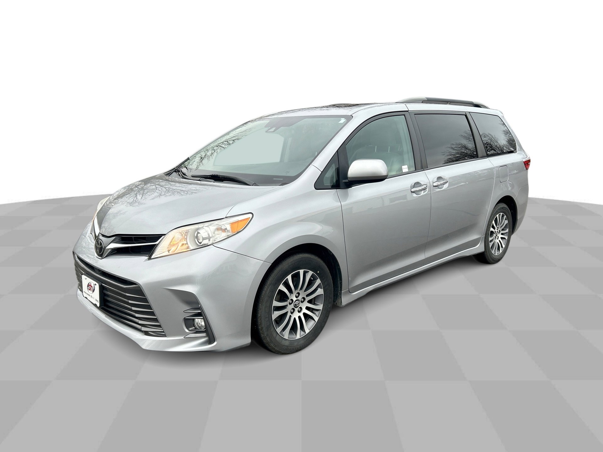 Used 2018 Toyota Sienna XLE Premium image 5
